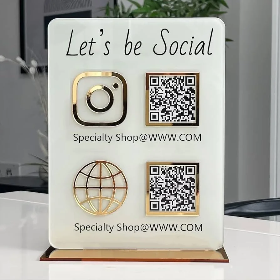 QR Stand 3